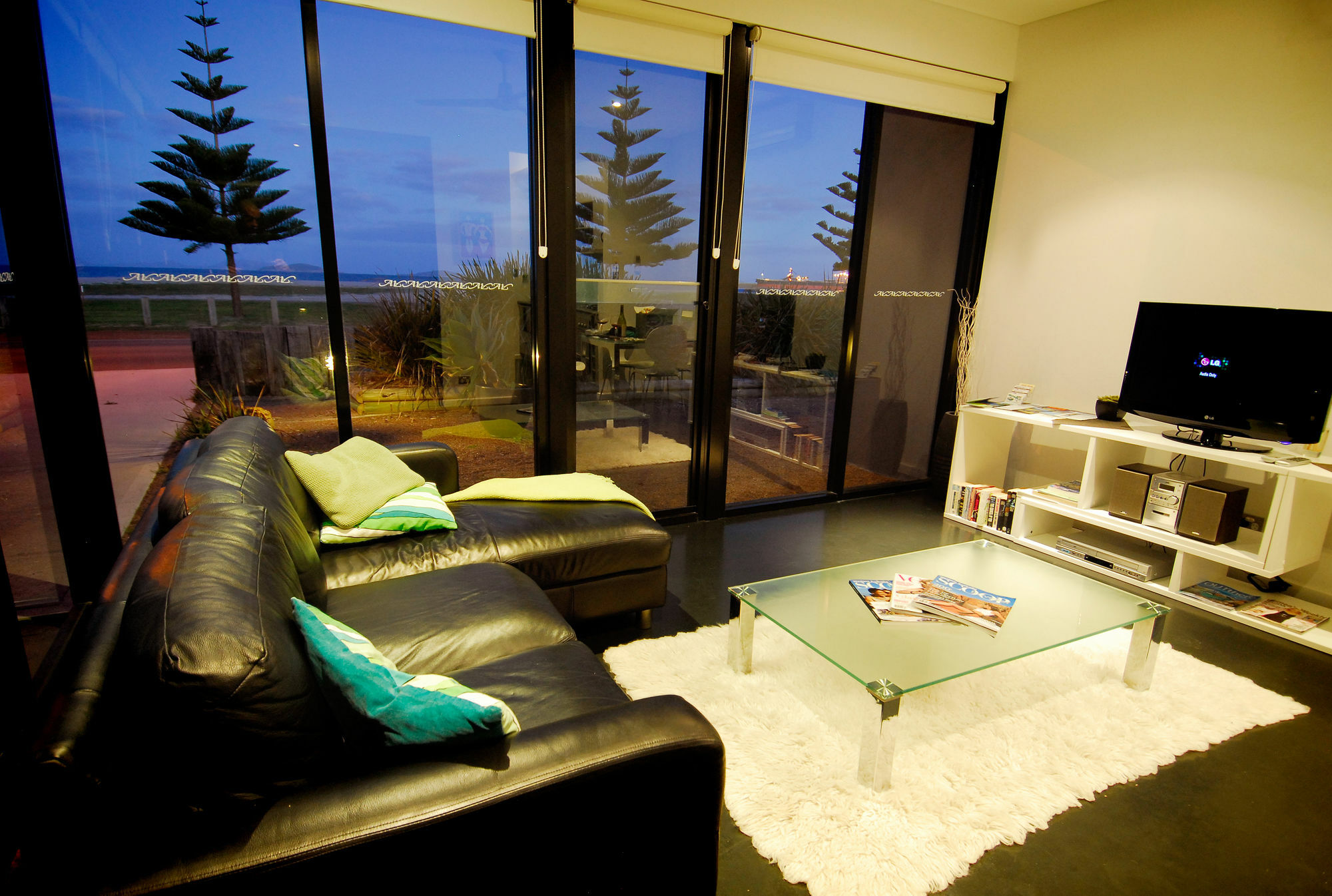 Esperance Island View Apartments Bagian luar foto